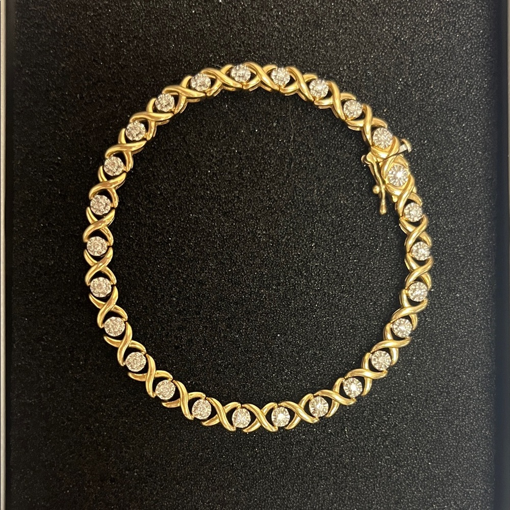 Elegant XO real gold & diamond tennis bracelet